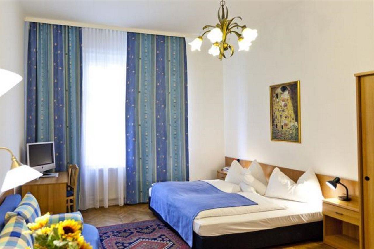 Hotel-Pension Bleckmann Виена Екстериор снимка