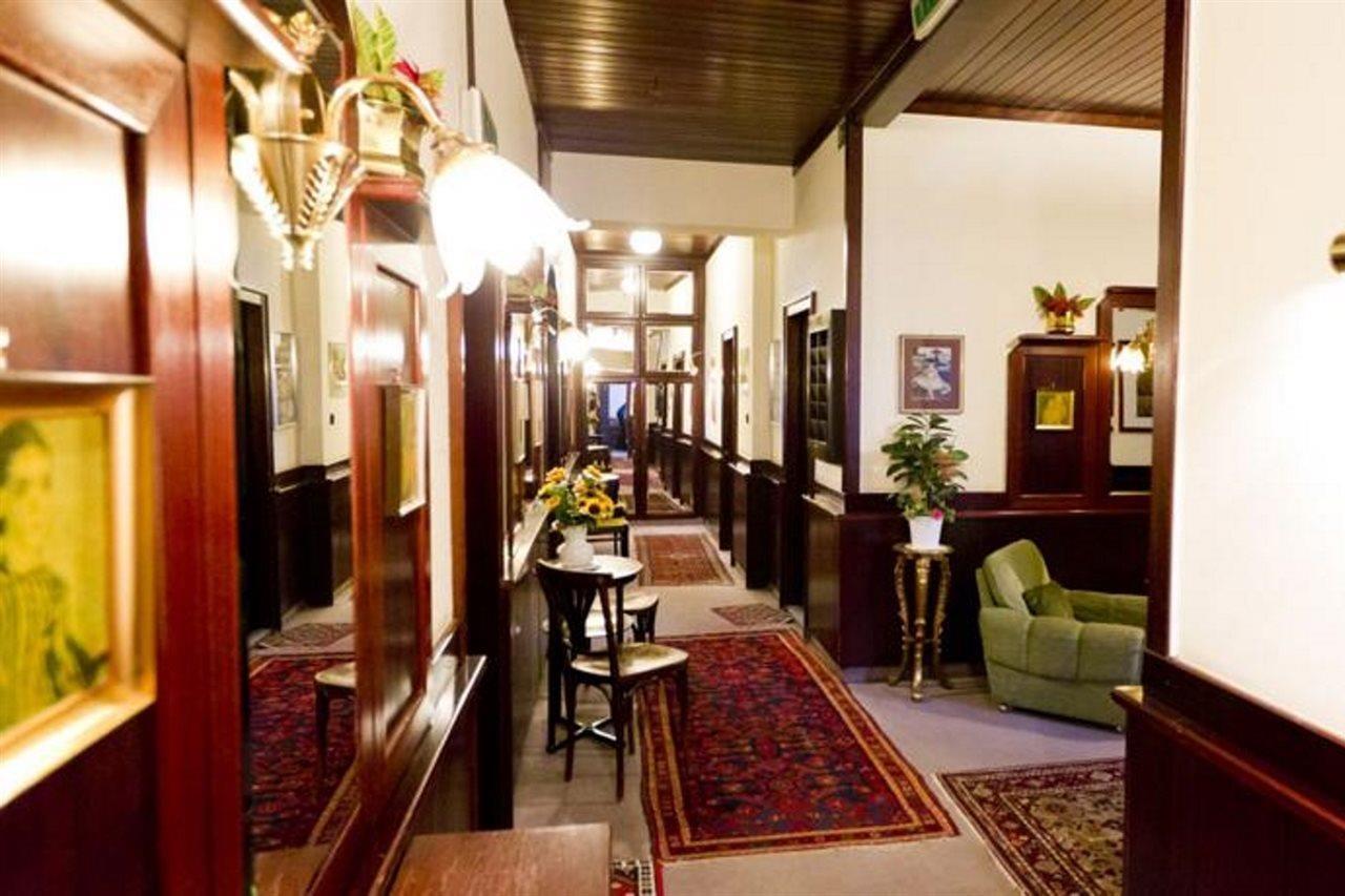 Hotel-Pension Bleckmann Виена Екстериор снимка
