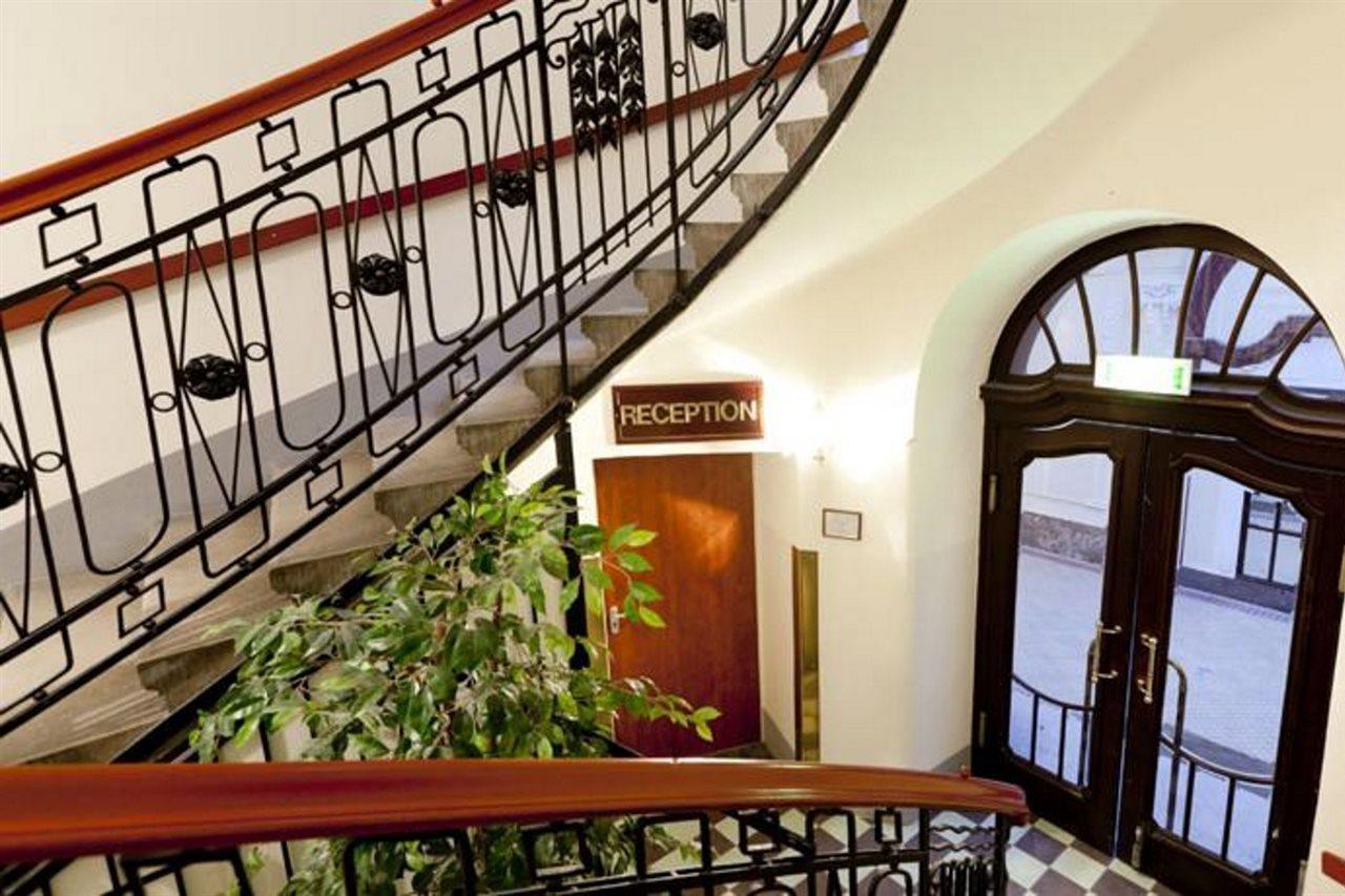 Hotel-Pension Bleckmann Виена Екстериор снимка